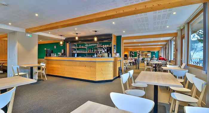 Hotel Le Chamois d’Or, Meribel ski chalet, image 3
